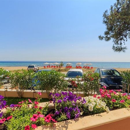 Studio Nikiti Beach Zewnętrze zdjęcie