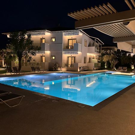 Studio Nikiti Beach Zewnętrze zdjęcie