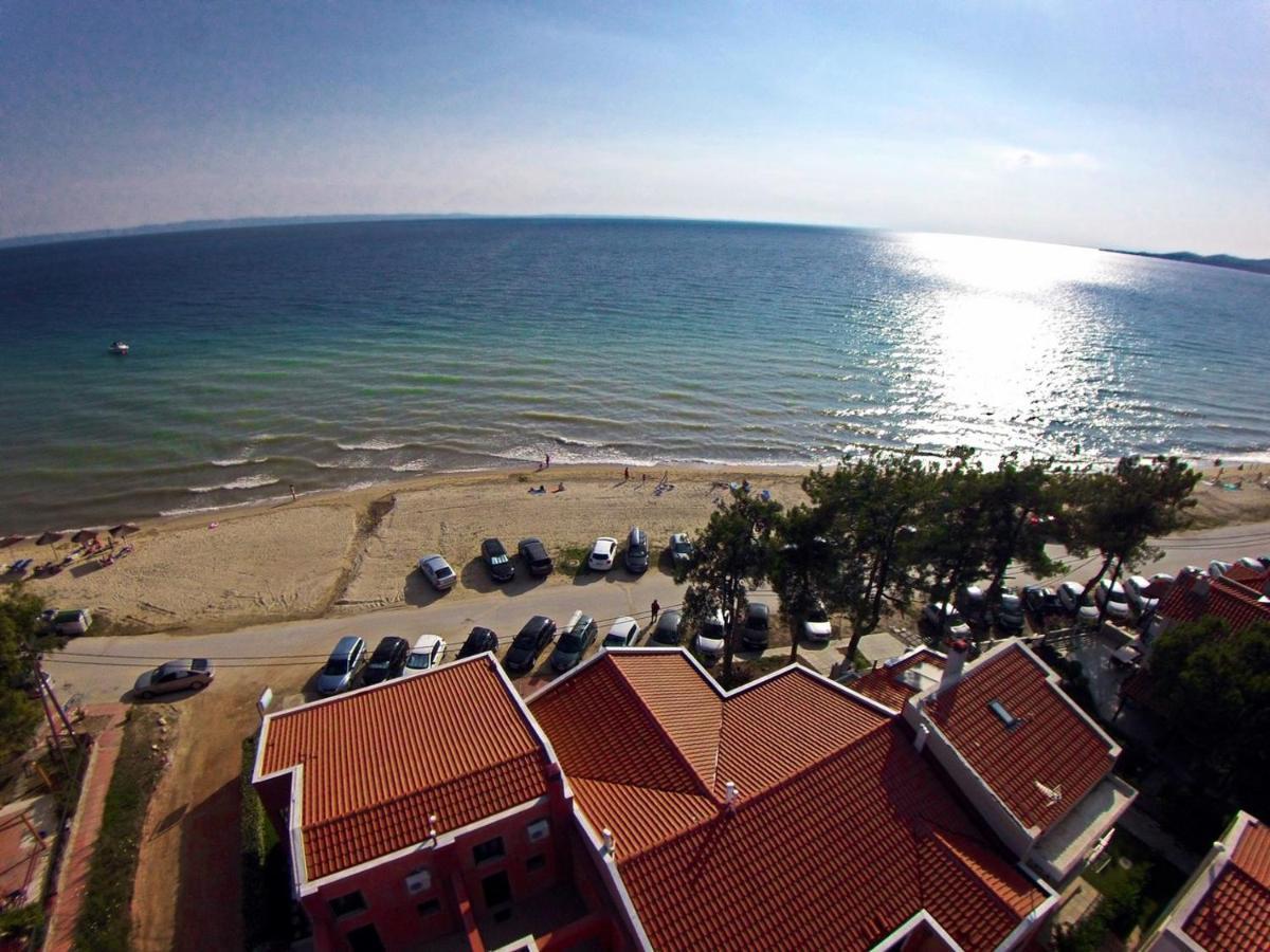 Studio Nikiti Beach Zewnętrze zdjęcie