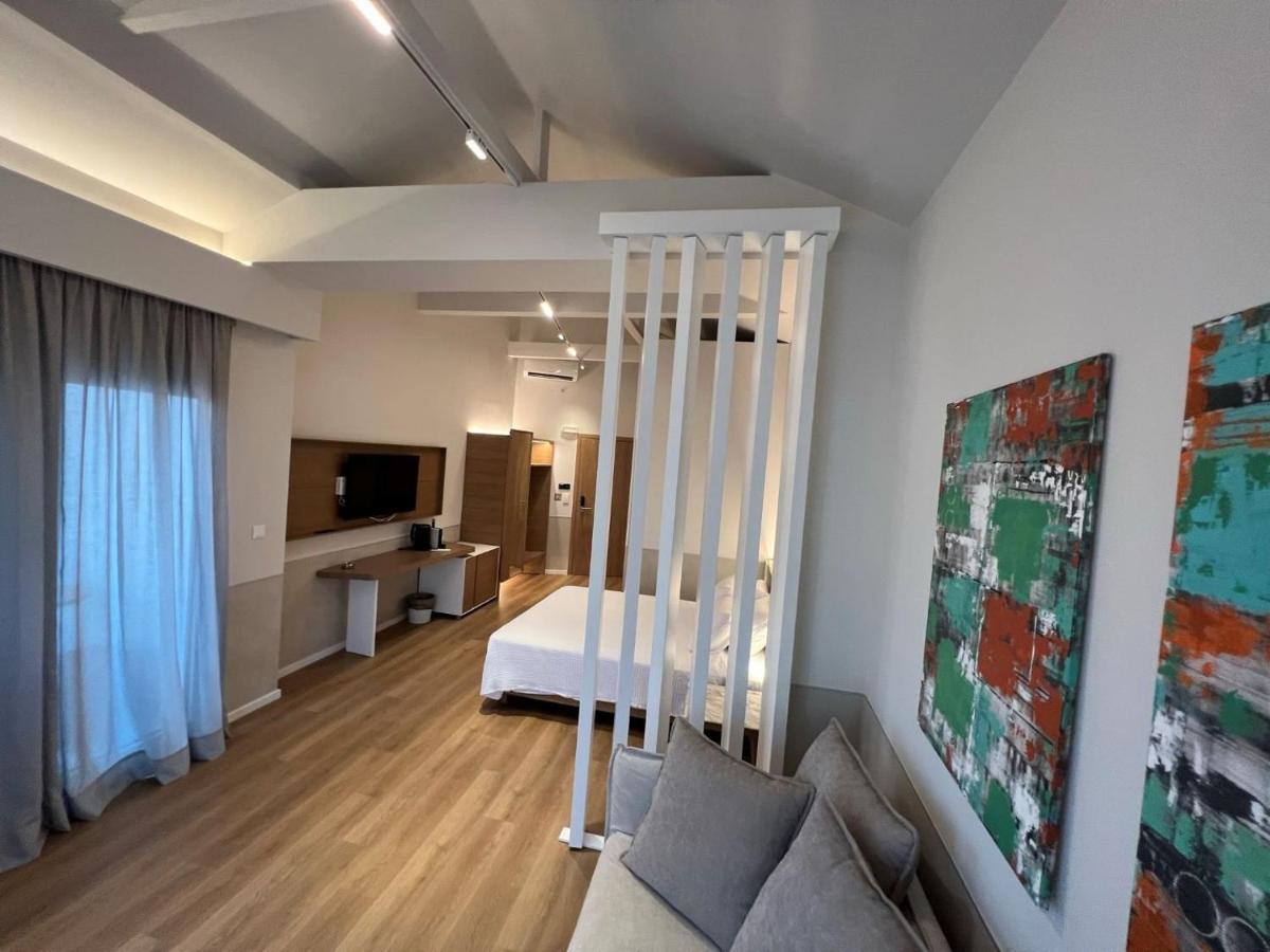 Studio Nikiti Beach Zewnętrze zdjęcie