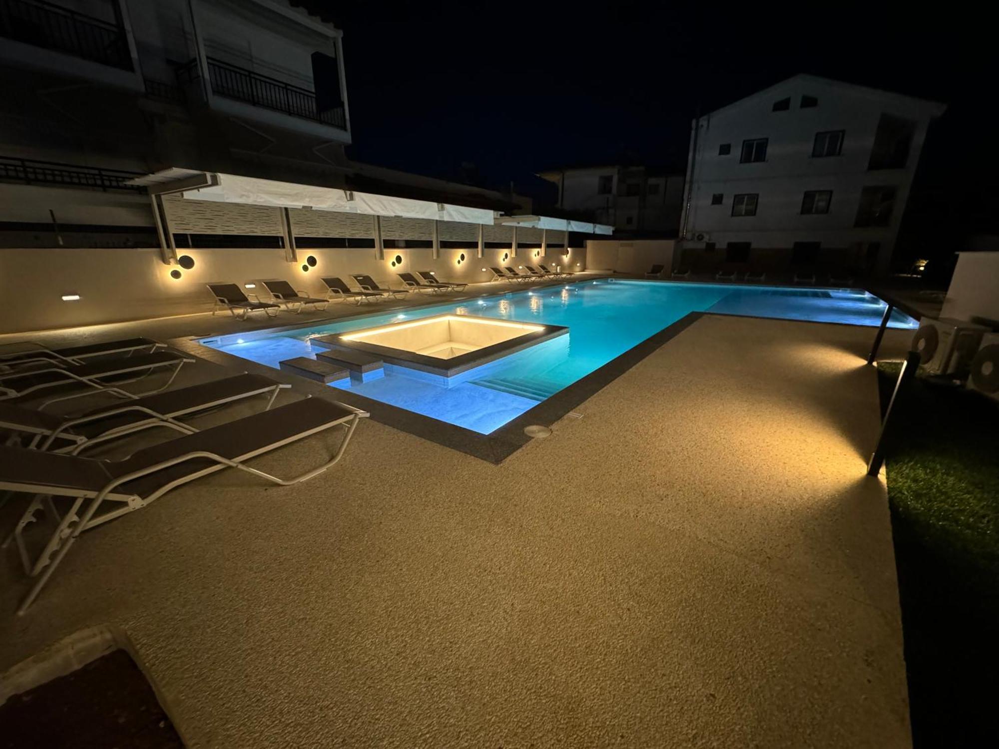 Studio Nikiti Beach Zewnętrze zdjęcie