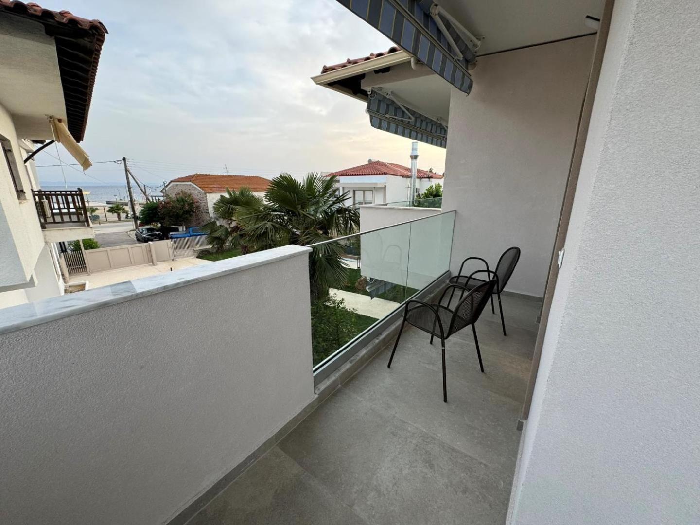 Studio Nikiti Beach Zewnętrze zdjęcie