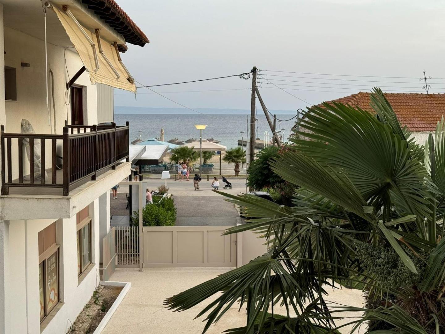Studio Nikiti Beach Zewnętrze zdjęcie
